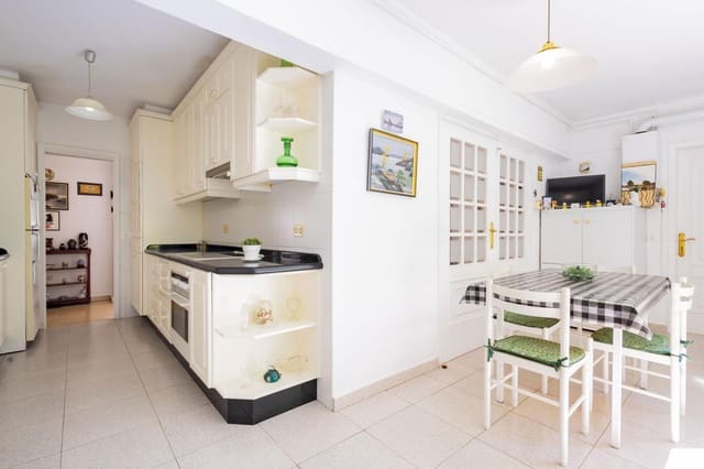 4 soveværelse Lejlighed til salg i Urbanizacion Anaga, Santa Cruz de Tenerife med garage - € 450.000 (Ref: 9999297)