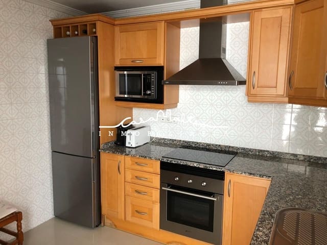 3 quarto Apartamento para arrendar em Altea - 1 200 € (Ref: 10011572)