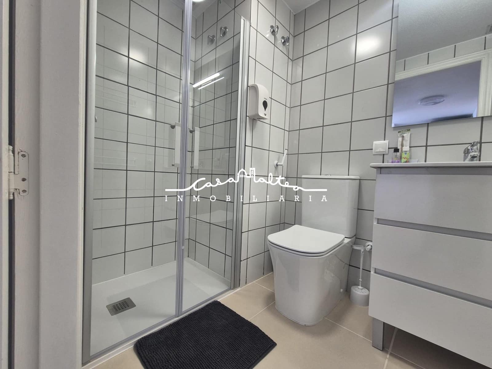 2 bedroom Apartment for rent in Alfaz del Pi / L'Alfas del Pi with pool - € 1,500 (Ref: 10015704)