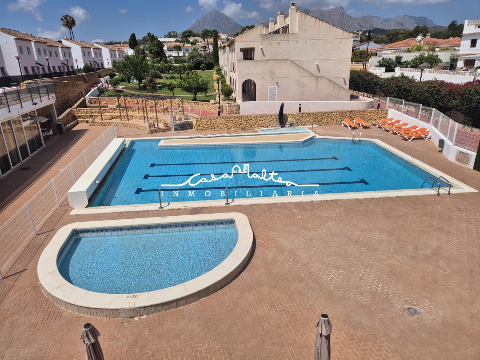 2 bedroom Apartment for rent in Alfaz del Pi / L'Alfas del Pi with pool - € 1,500 (Ref: 10015704)