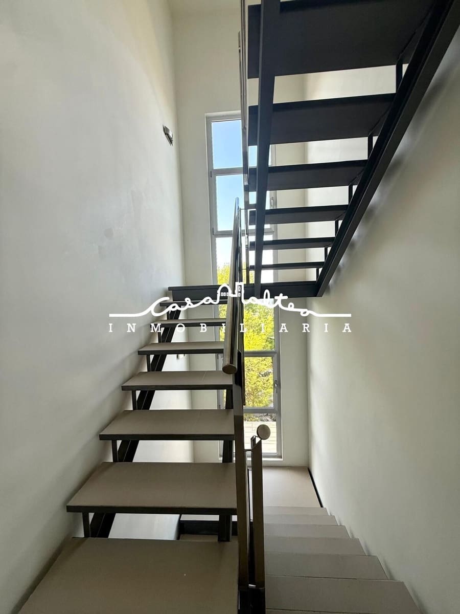 Villa/Maison de 4 chambres à louer à Altea avec piscine garage - 2 800 € (Ref: 10015705)