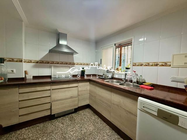 4 bedroom Townhouse for sale in Callosa d'En Sarrià - € 195,000 (Ref: 10022584)
