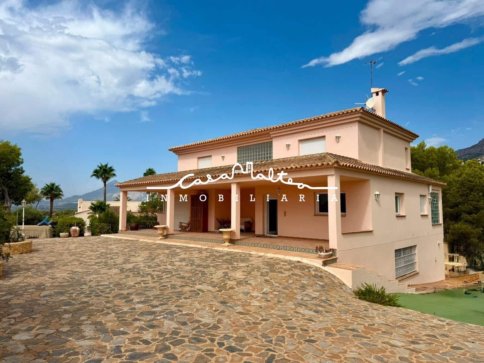 5 sovrum Villa till salu i Altea med garage - 1 800 000 € (Ref: 10030688)