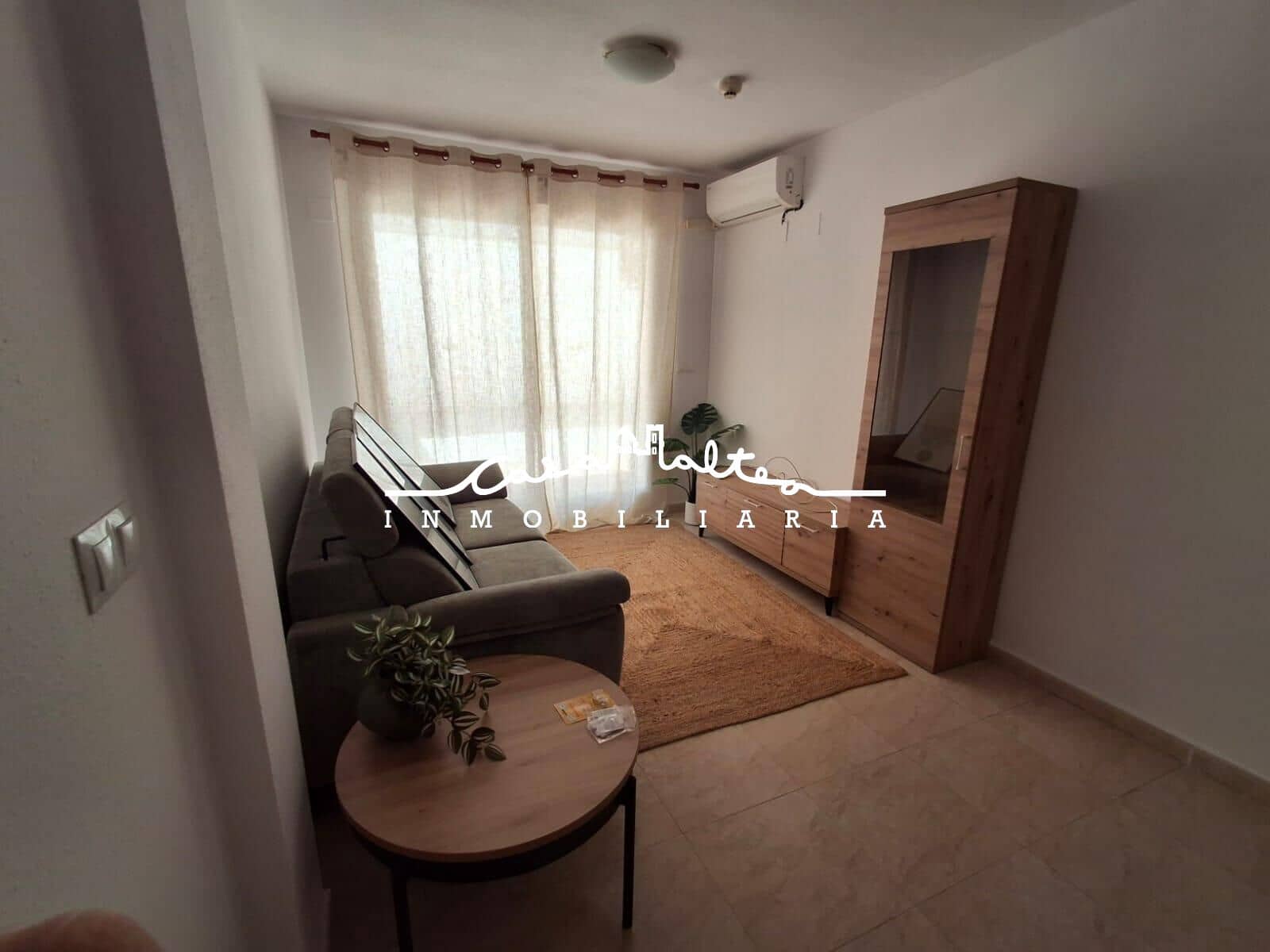 2 Zimmer Apartment zu vermieten in Albir mit Pool - 1.250 € (Ref: 10035503)