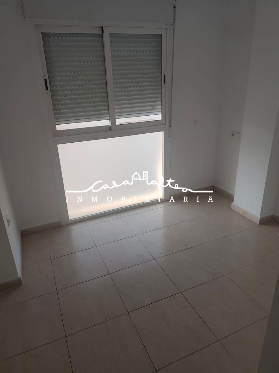 Apartamento de 2 habitaciones en Altea en alquiler - 850 € (Ref: 10062150)