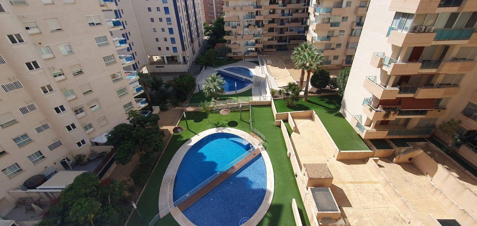 Piso de 2 habitaciones en La Villajoyosa / Vila Joiosa en venta con piscina garaje - 299.000 € (Ref: 10161635)