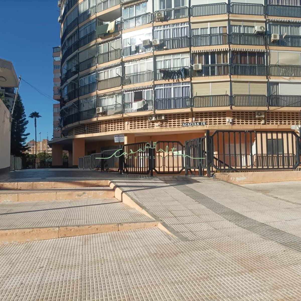 Studio zu verkaufen in Benidorm mit Pool - 160.000 € (Ref: 7363962)