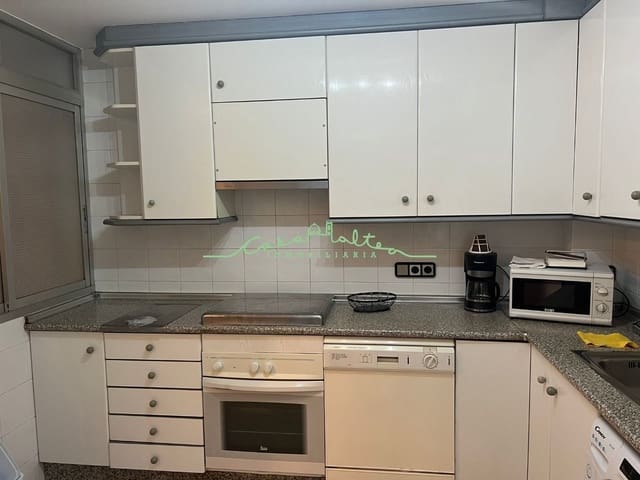 Appartement de 2 chambres à louer à Altea - 950 € (Ref: 7376996)