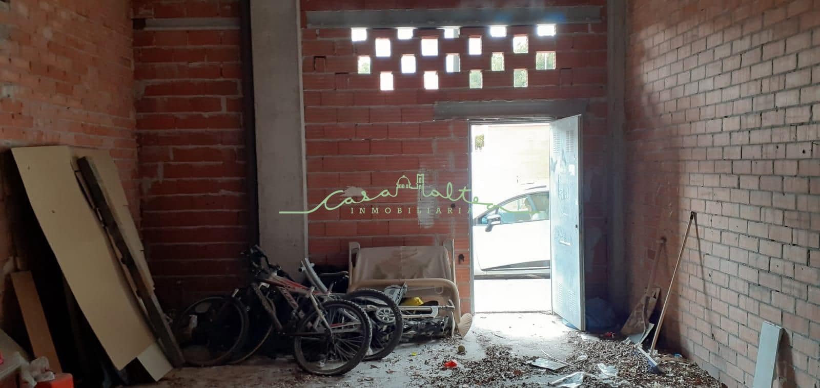 Erhverv til leje i La Nucia - € 800 (Ref: 7426120)