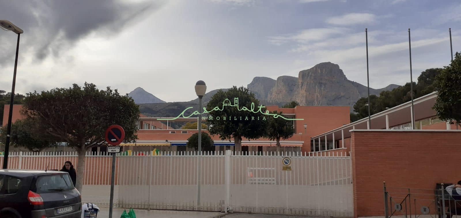 Erhverv til leje i La Nucia - € 800 (Ref: 7426120)