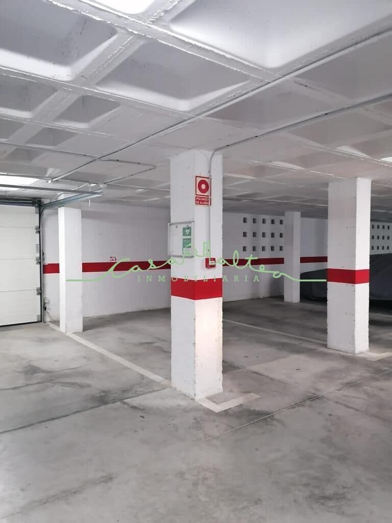 Garage til salg i Alfaz del Pi / L'Alfas del Pi - € 16.000 (Ref: 7587322)