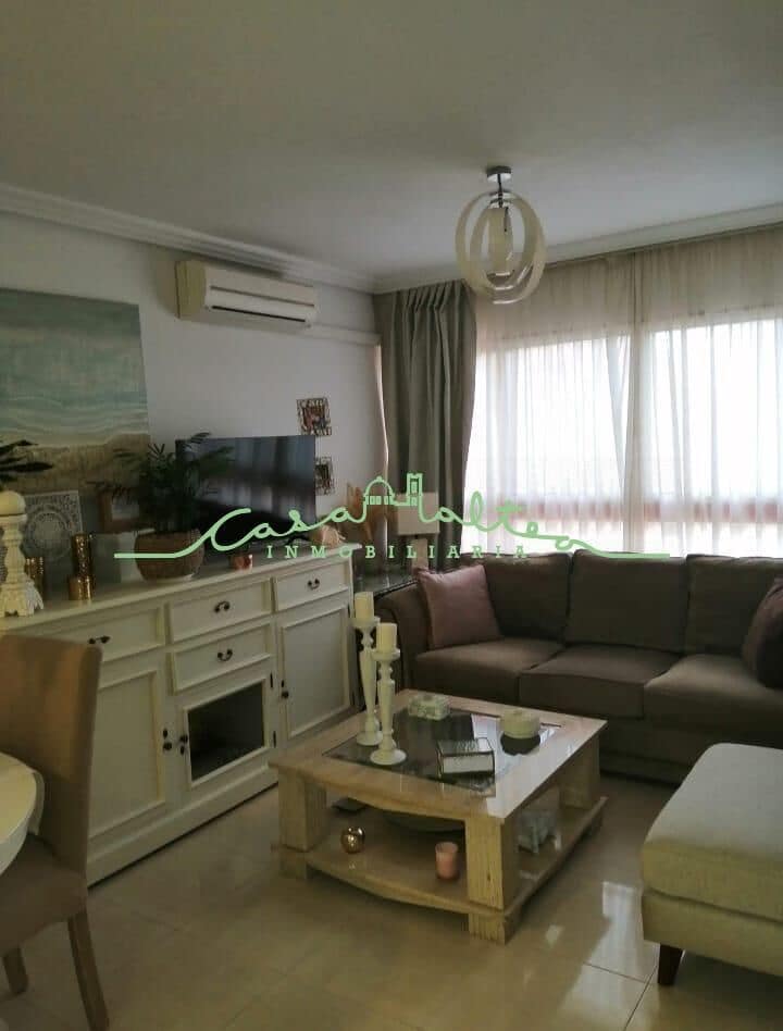 Apartamento de 2 habitaciones en Rincón de Loix, Benidorm en venta con