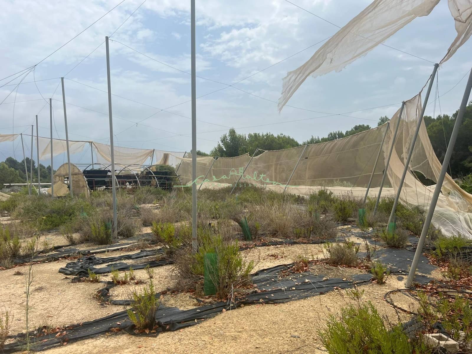 Grunde uden byggetilladelser til salg i La Nucia - € 470.000 (Ref: 7717532)