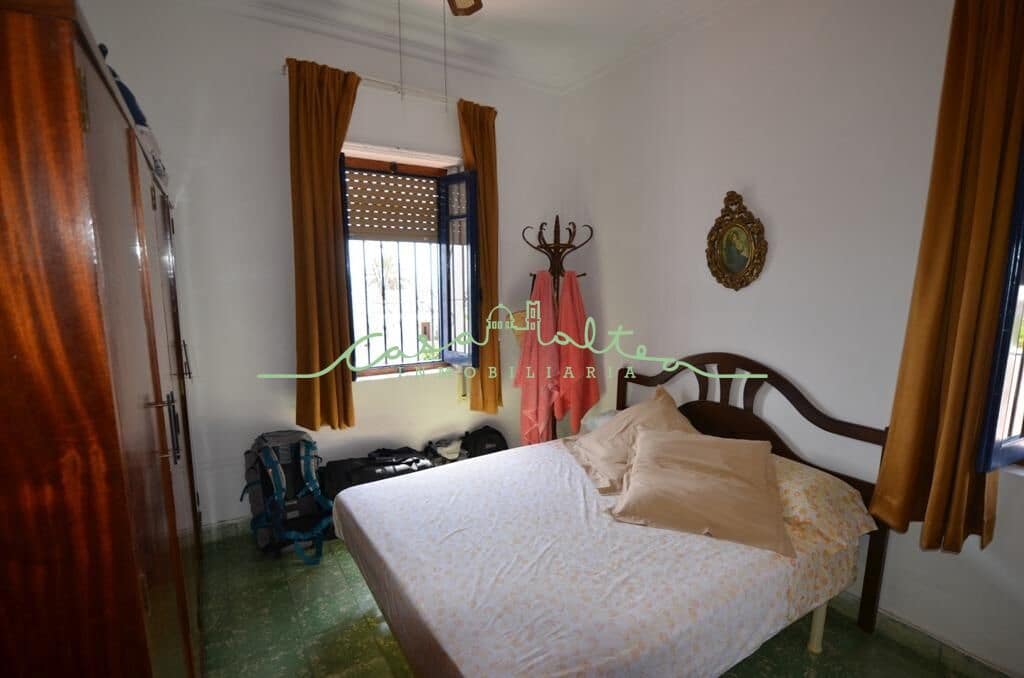 4 bedroom Villa for sale in Altea with pool - € 1,000,000 (Ref: 7721875)