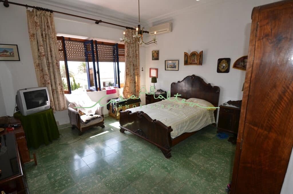 4 bedroom Villa for sale in Altea with pool - € 1,000,000 (Ref: 7721875)