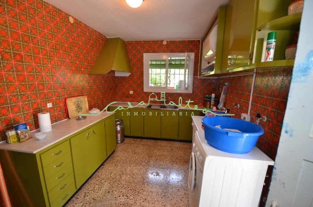 4 bedroom Villa for sale in Altea with pool - € 1,000,000 (Ref: 7721875)