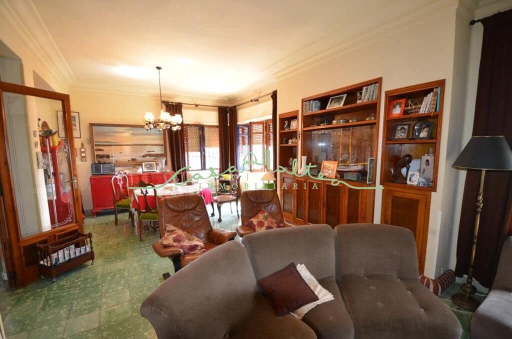 4 bedroom Villa for sale in Altea with pool - € 1,000,000 (Ref: 7721875)