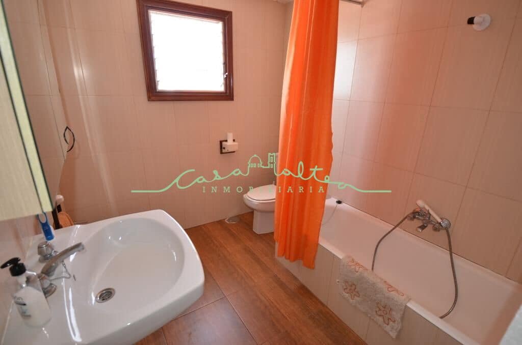 4 bedroom Villa for sale in Altea with pool - € 1,000,000 (Ref: 7721875)