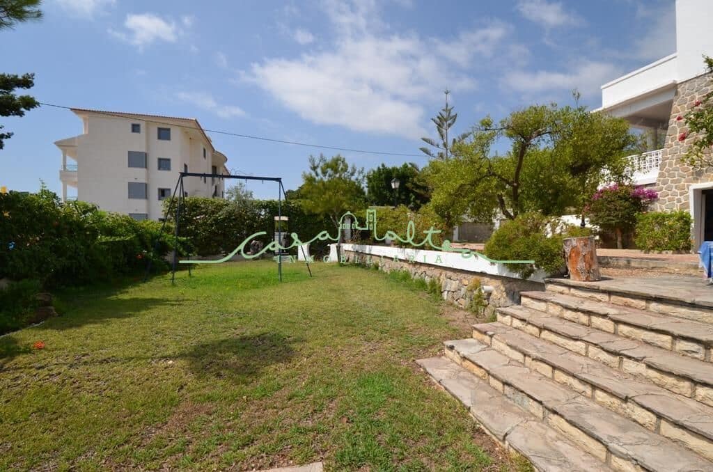 4 bedroom Villa for sale in Altea with pool - € 1,000,000 (Ref: 7721875)