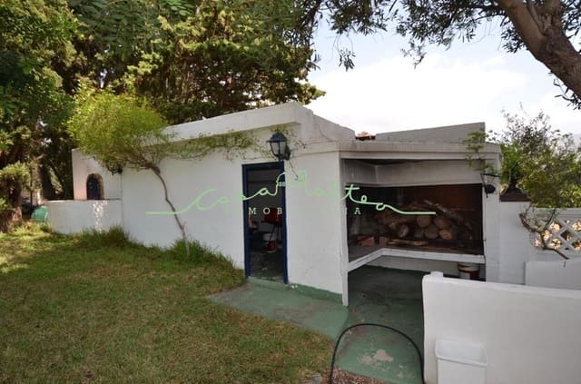 4 Zimmer Villa zu verkaufen in Altea mit Pool - 1.600.000 € (Ref: 7721875)