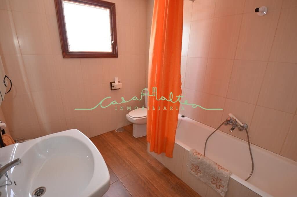 4 bedroom Villa for sale in Altea with pool - € 1,000,000 (Ref: 7721875)