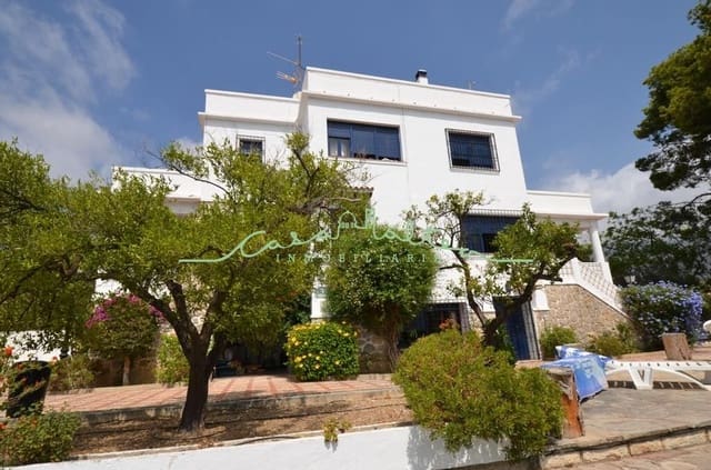 4 Zimmer Villa zu verkaufen in Altea mit Pool - 1.600.000 € (Ref: 7721875)