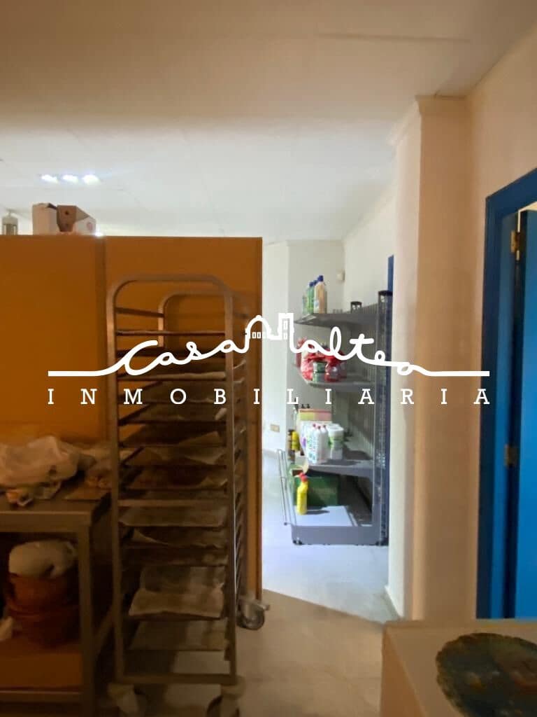 Kommersiell til salgs i Altea - € 274 000 (Ref: 7912604)