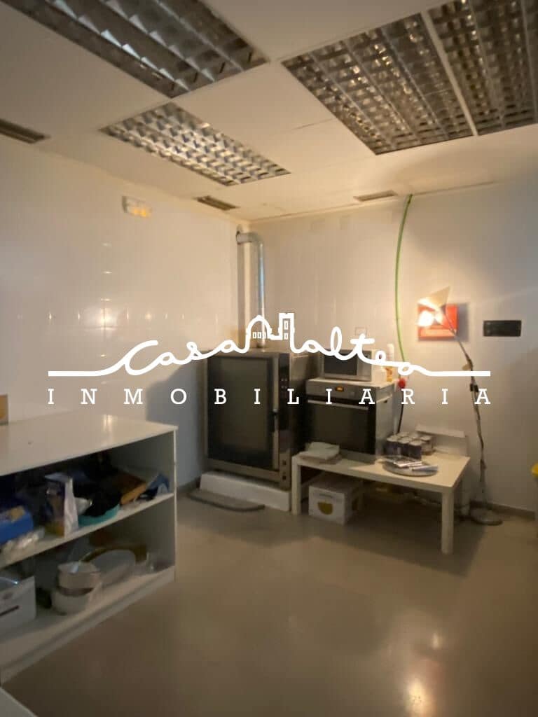 Kommersiell til salgs i Altea - € 274 000 (Ref: 7912604)