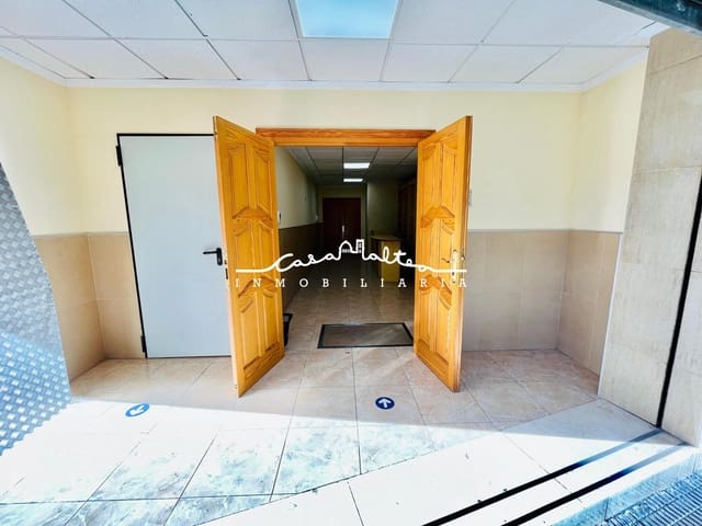 Commercial for sale in Altea - € 175,000 (Ref: 7992884)