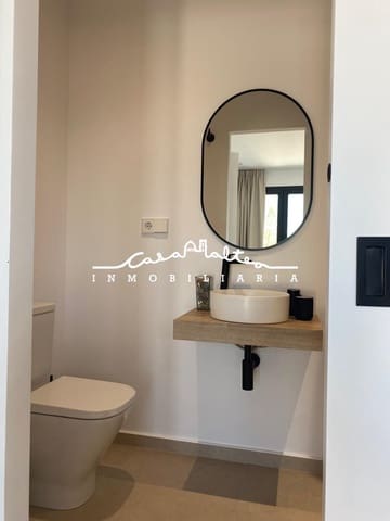 3 sovrum Villa till salu i La Nucia med pool - 1 175 000 € (Ref: 8020518)