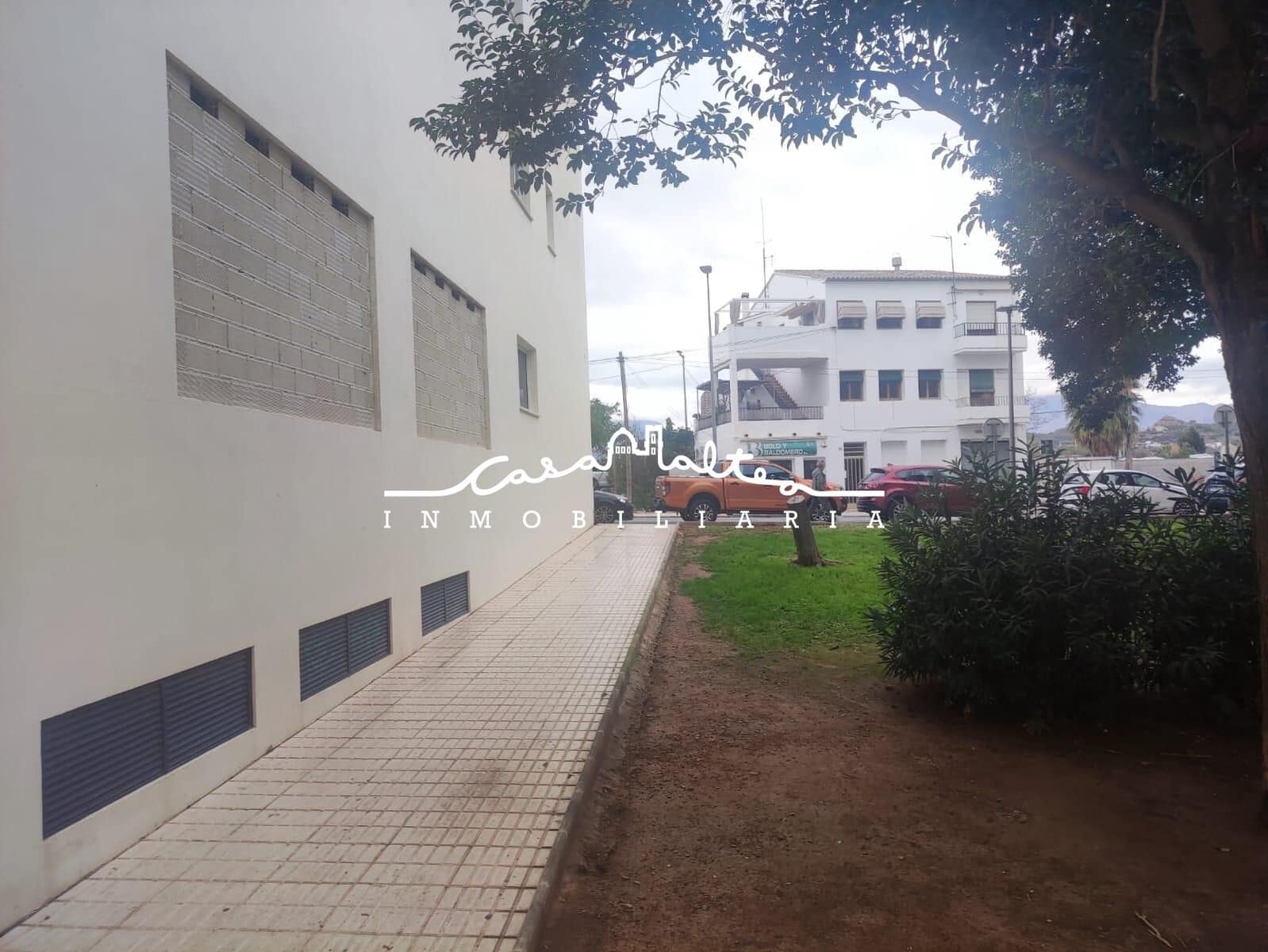 Erhverv til leje i Altea - € 2.000 (Ref: 8026932)