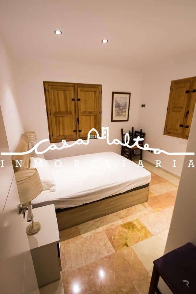 3 bedroom Villa for rent in Alfaz del Pi / L'Alfas del Pi with pool - € 2,500 (Ref: 8184033)