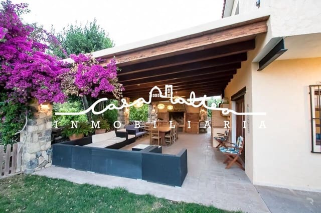 3 makuuhuone Huvila vuokrattavana paikassa Alfaz del Pi / L'Alfàs del Pi mukana uima-altaan - 2 500 € (Ref: 8184033)