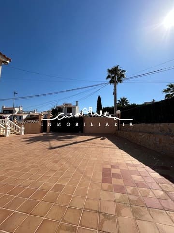 Chalet de 4 habitaciones en Albir, Alfaz del Pi / L'Alfàs del Pi en venta con piscina - 599.000 € (Ref: 8337941)