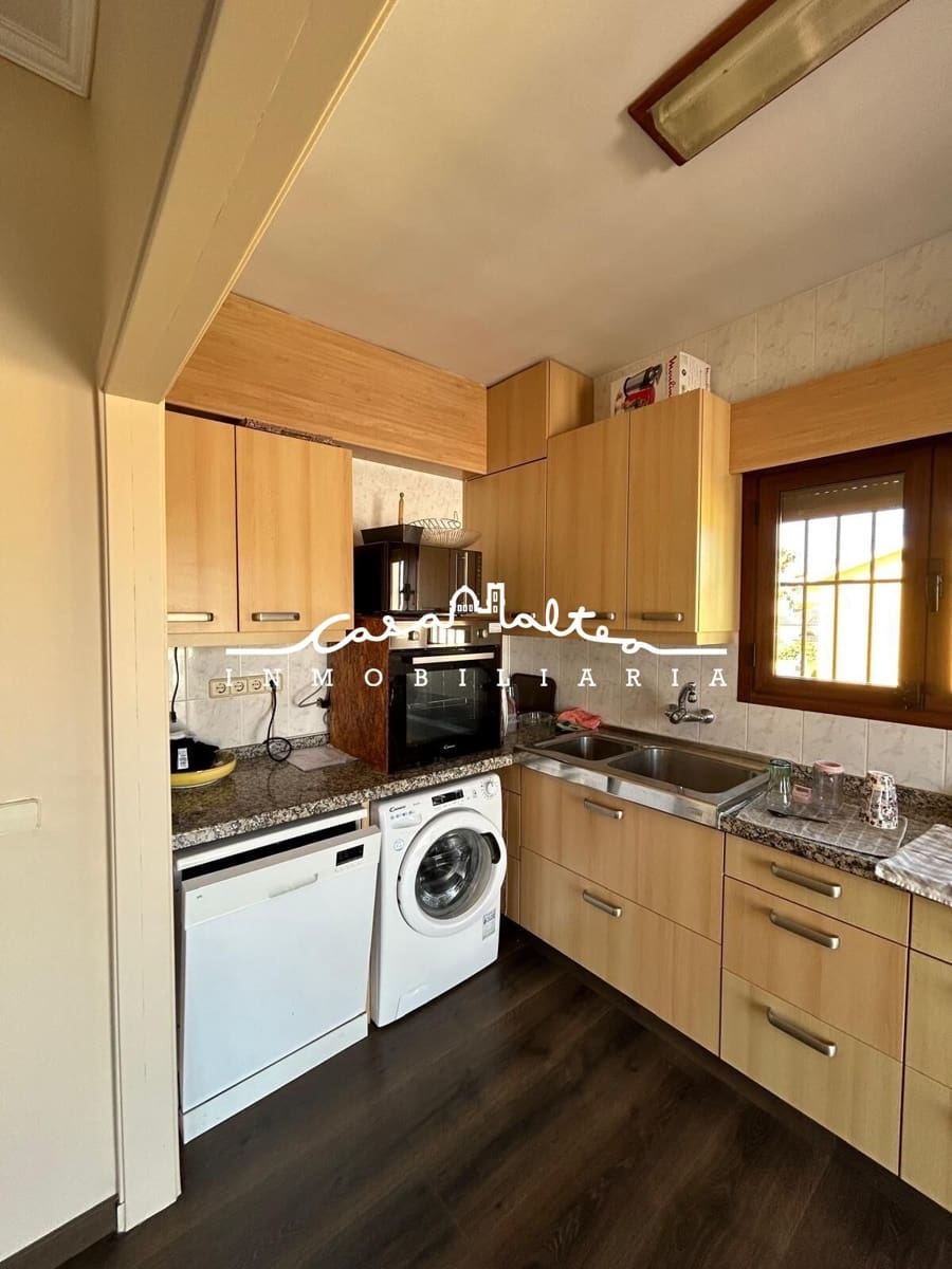 Chalet de 4 habitaciones en Albir en venta con piscina - 599.000 € (Ref: 8337941)