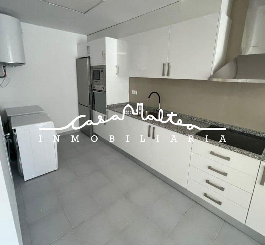 Studio til salg i Altea - € 150.000 (Ref: 8382584)