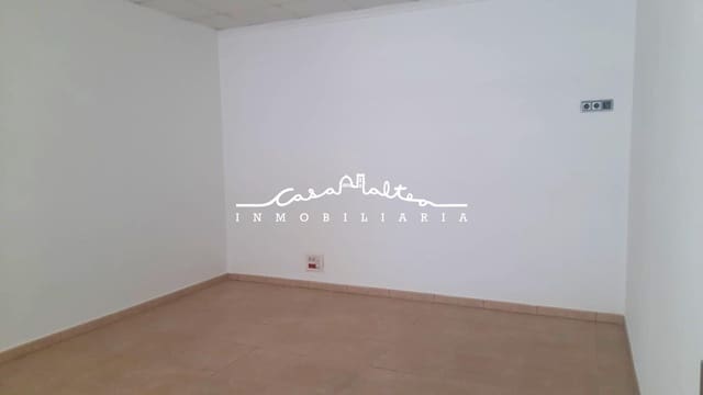 Commercial for sale in La Nucia - € 150,000 (Ref: 8385071)