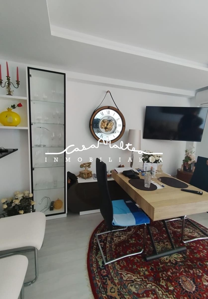 2 bedroom Flat for sale in Altea with garage - € 380,000 (Ref: 8405490)