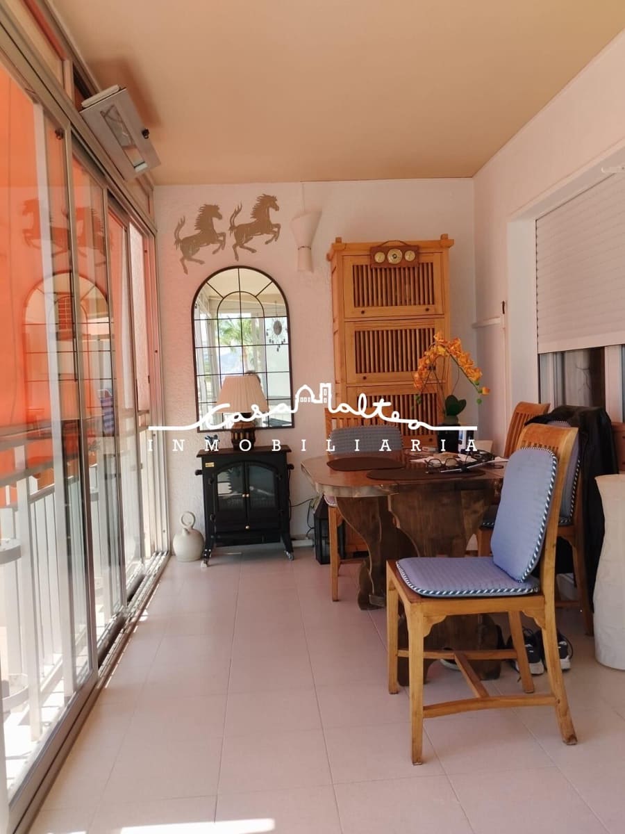 2 bedroom Flat for sale in Altea with garage - € 380,000 (Ref: 8405490)
