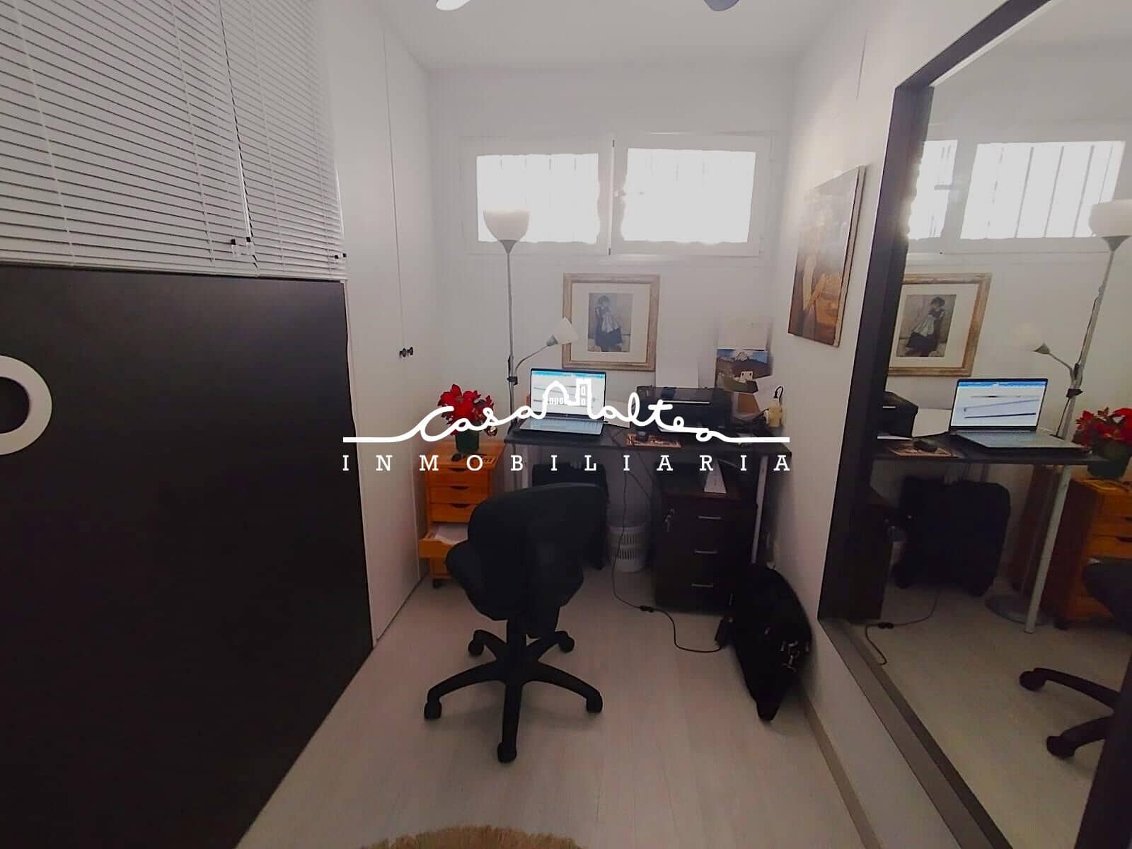 2 bedroom Flat for sale in Altea with garage - € 380,000 (Ref: 8405490)