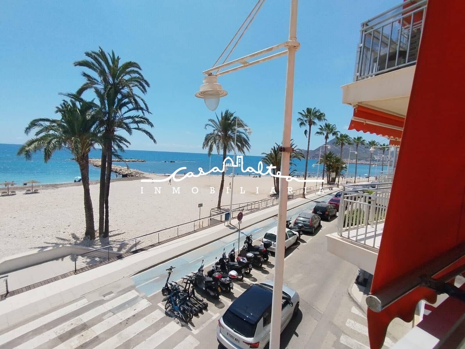 2 bedroom Flat for sale in Altea with garage - € 380,000 (Ref: 8405490)