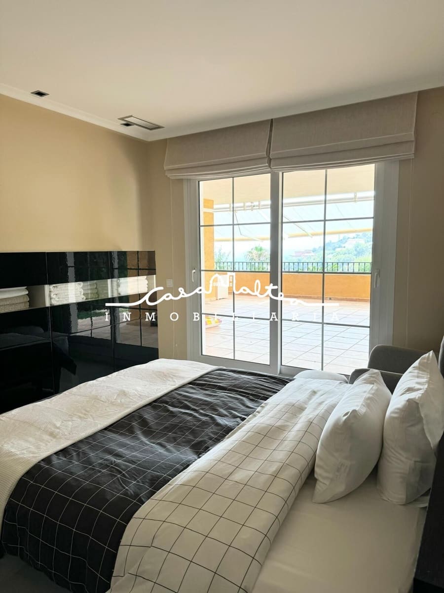 3 bedroom Flat for sale in Altea with pool garage - € 800,000 (Ref: 8508835)