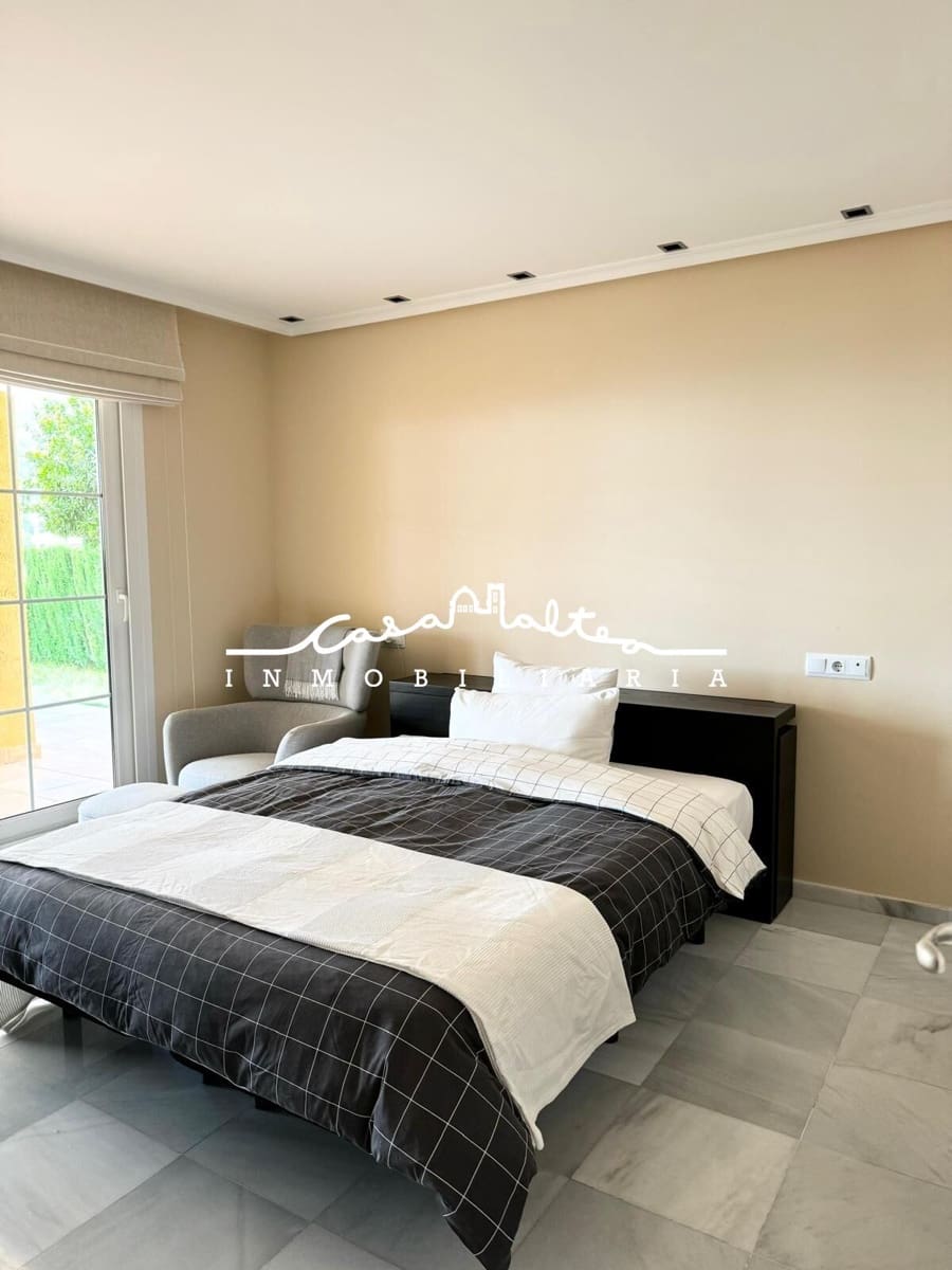 3 bedroom Flat for sale in Altea with pool garage - € 800,000 (Ref: 8508835)