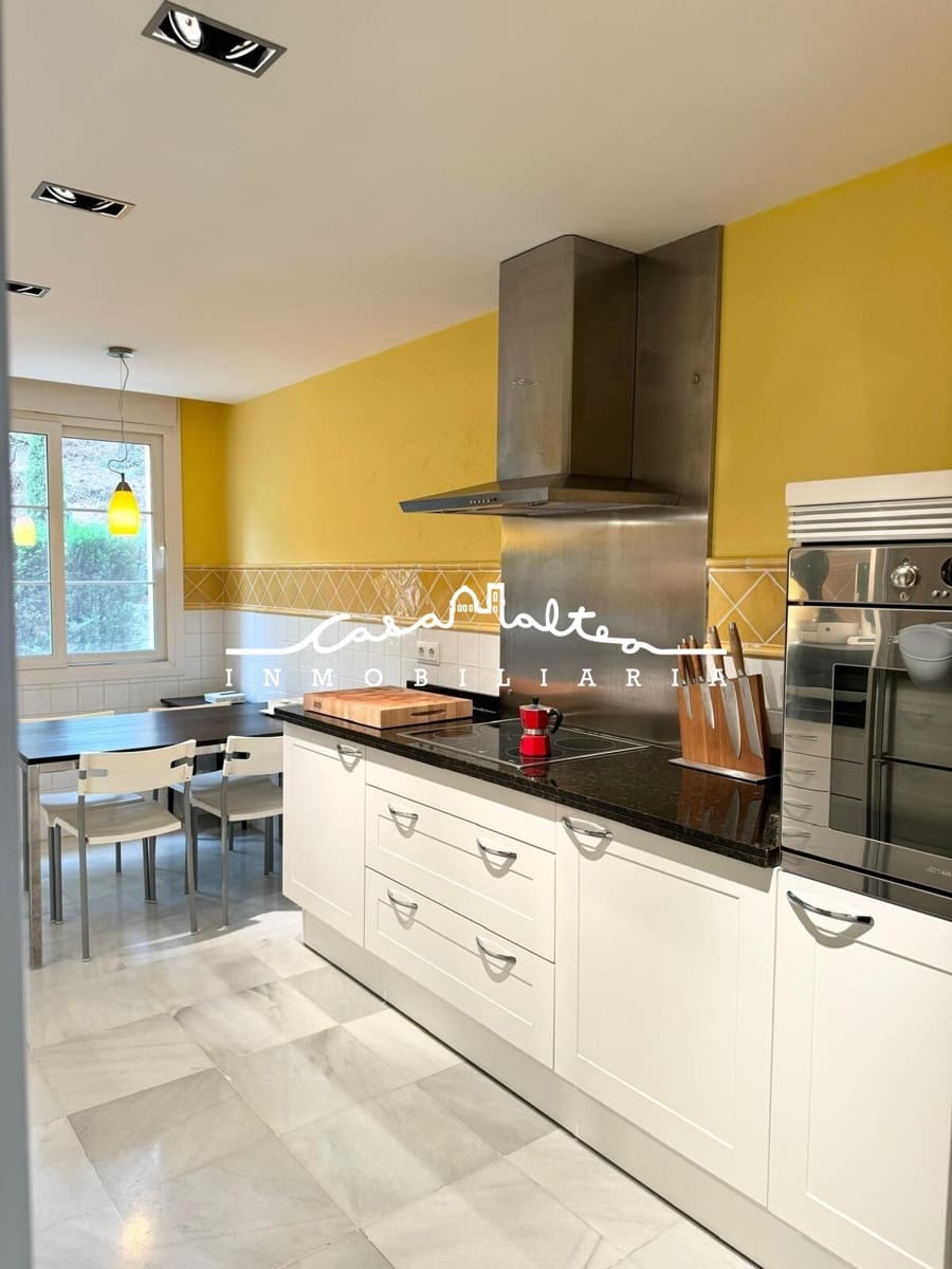 3 bedroom Flat for sale in Altea with pool garage - € 800,000 (Ref: 8508835)