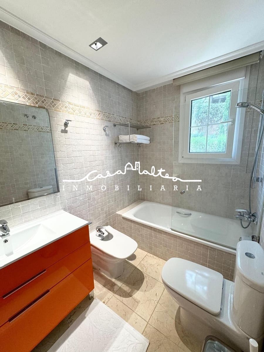 3 bedroom Flat for sale in Altea with pool garage - € 800,000 (Ref: 8508835)