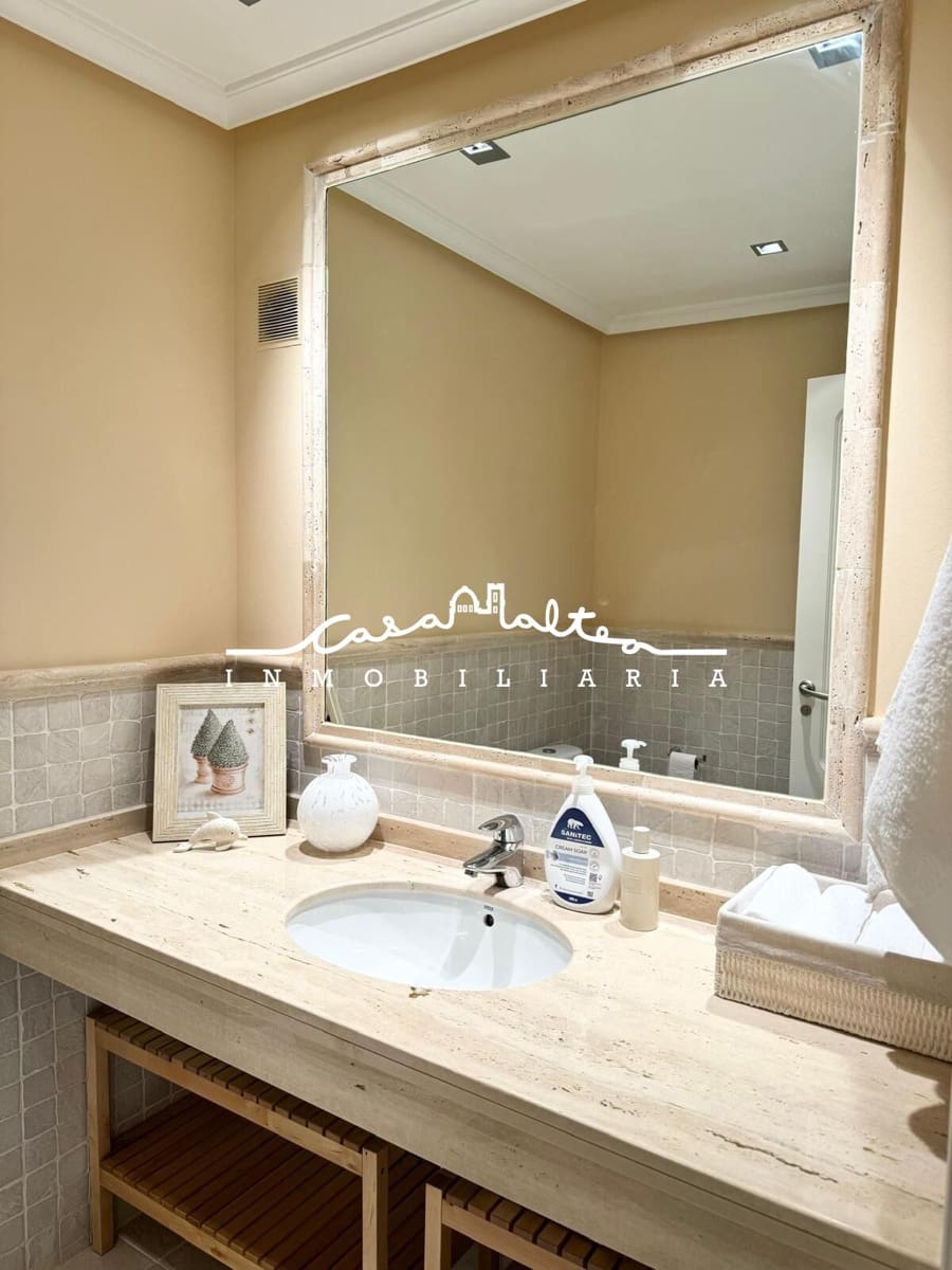 3 bedroom Flat for sale in Altea with pool garage - € 800,000 (Ref: 8508835)