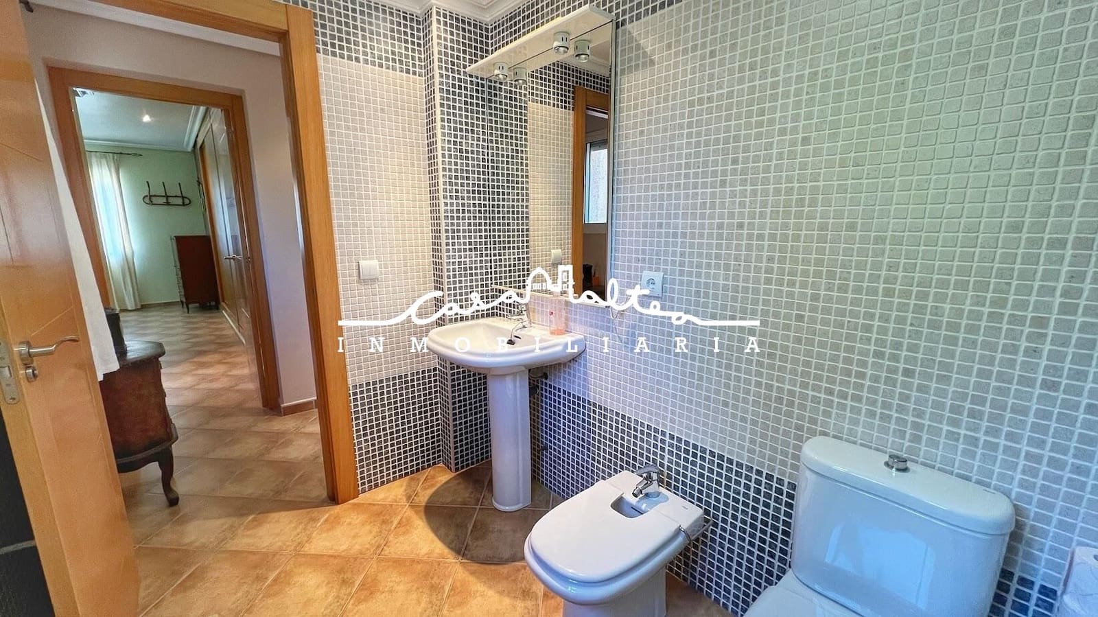 6 bedroom Villa for sale in La Nucia with pool - € 730,000 (Ref: 8534032)