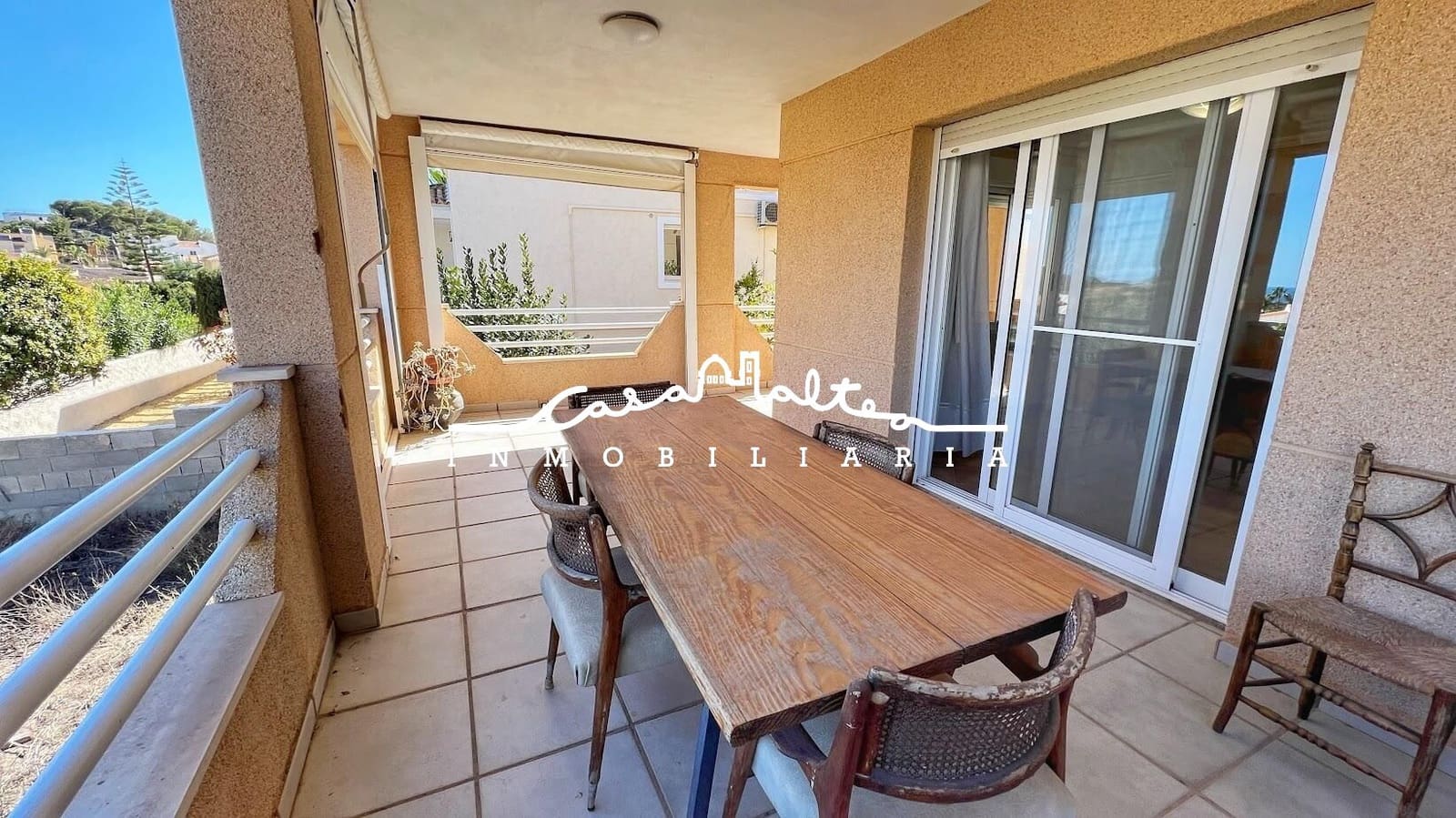 6 bedroom Villa for sale in La Nucia with pool - € 730,000 (Ref: 8534032)