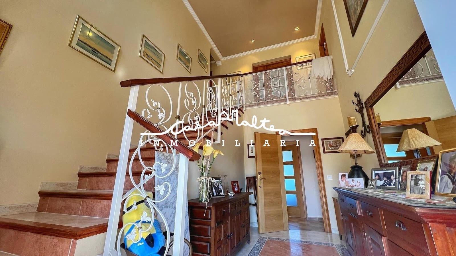 6 bedroom Villa for sale in La Nucia with pool - € 730,000 (Ref: 8534032)