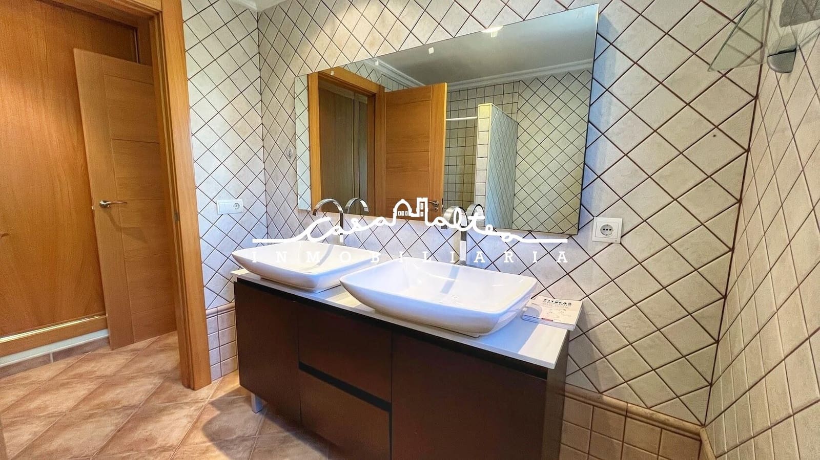 6 bedroom Villa for sale in La Nucia with pool - € 730,000 (Ref: 8534032)